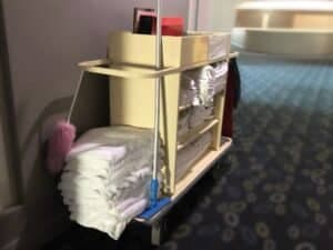 la pulizia professionale delle camere d'albergo